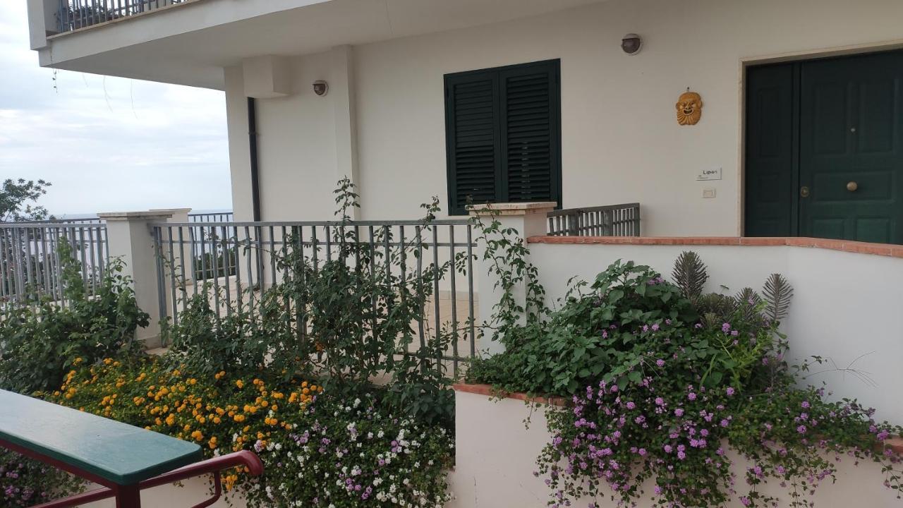 Il Corbezzolo Tropea Residence Экстерьер фото