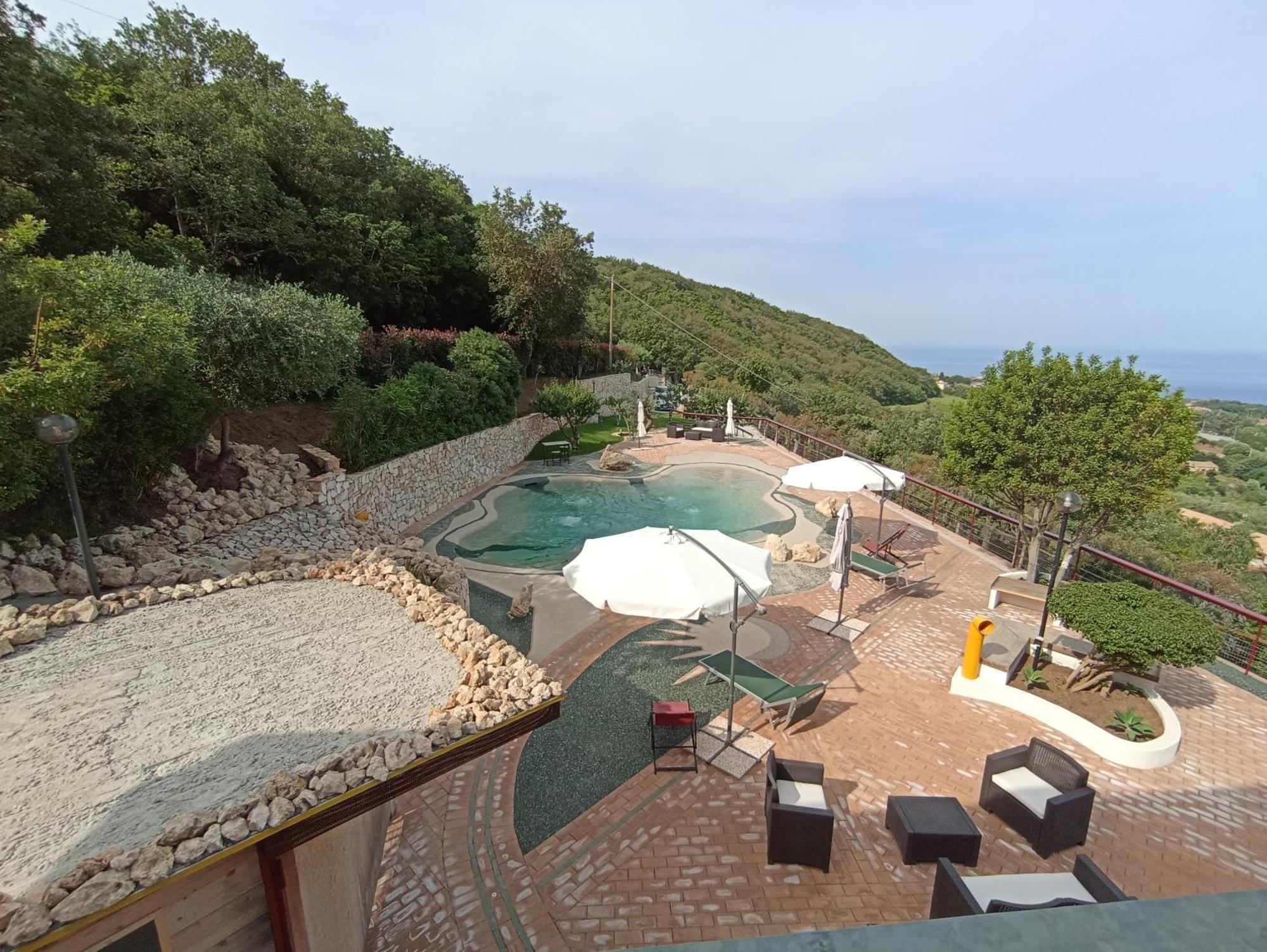 Il Corbezzolo Tropea Residence Экстерьер фото